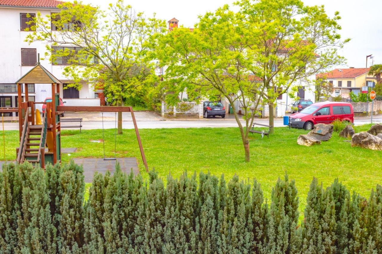 Apartment Botic Porec Exterior photo